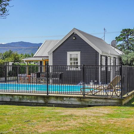 The Longwood Barn Villa Featherston Luaran gambar